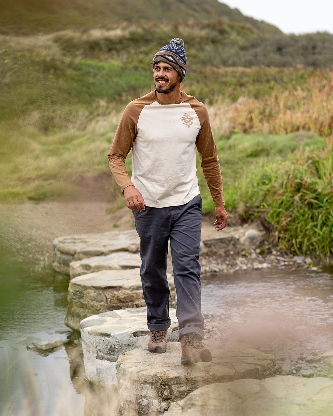 Wave Chaser - Mens Raglan Long Sleeve T-Shirt - Brown/Cream