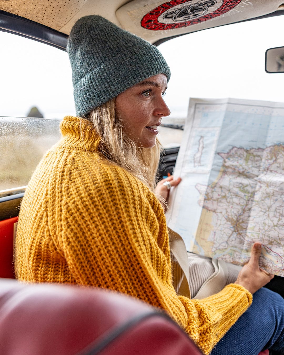 Andie - Chunky Knitted Jumper - Yellow