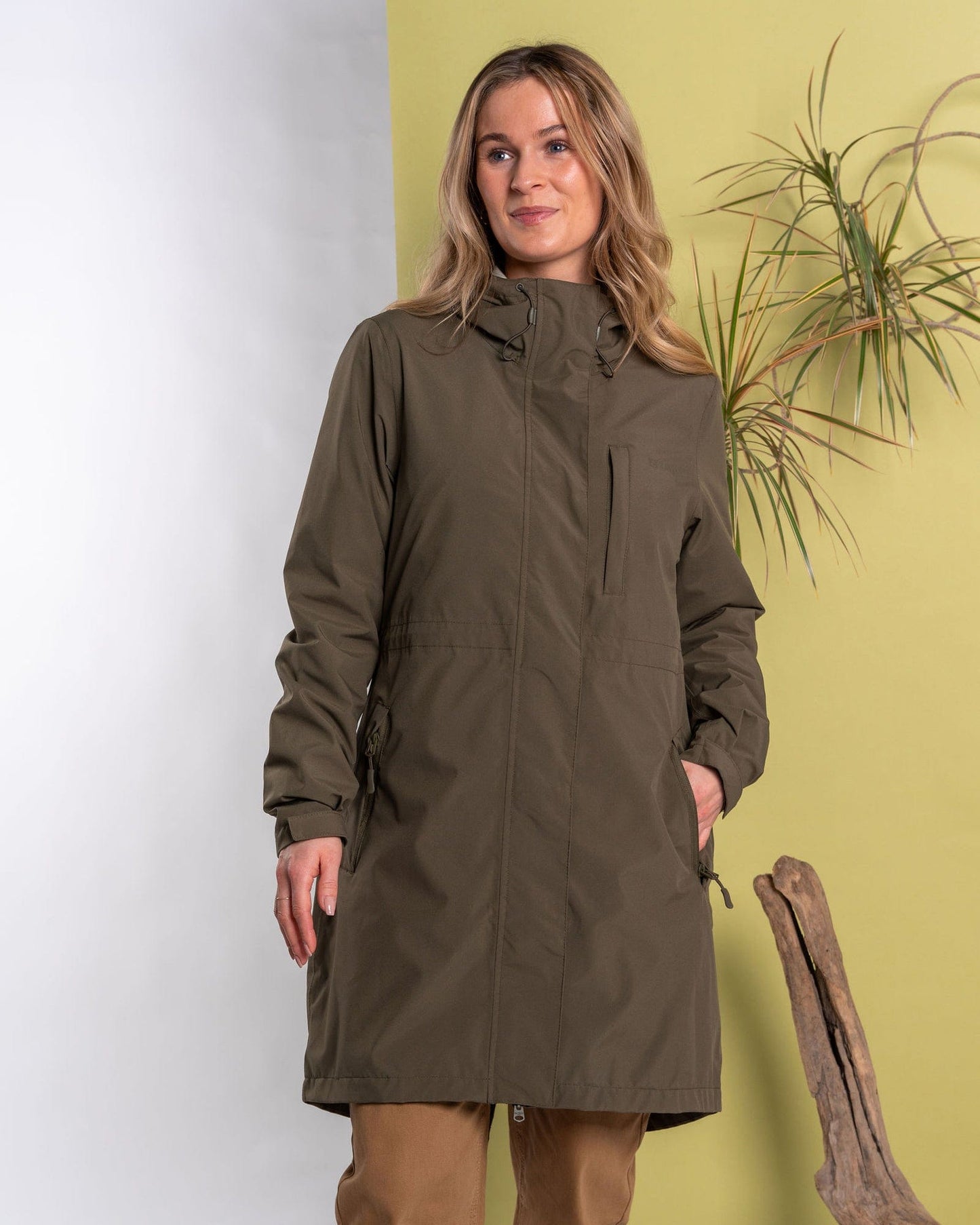 North West - Womens Waterproof Jacket - Green