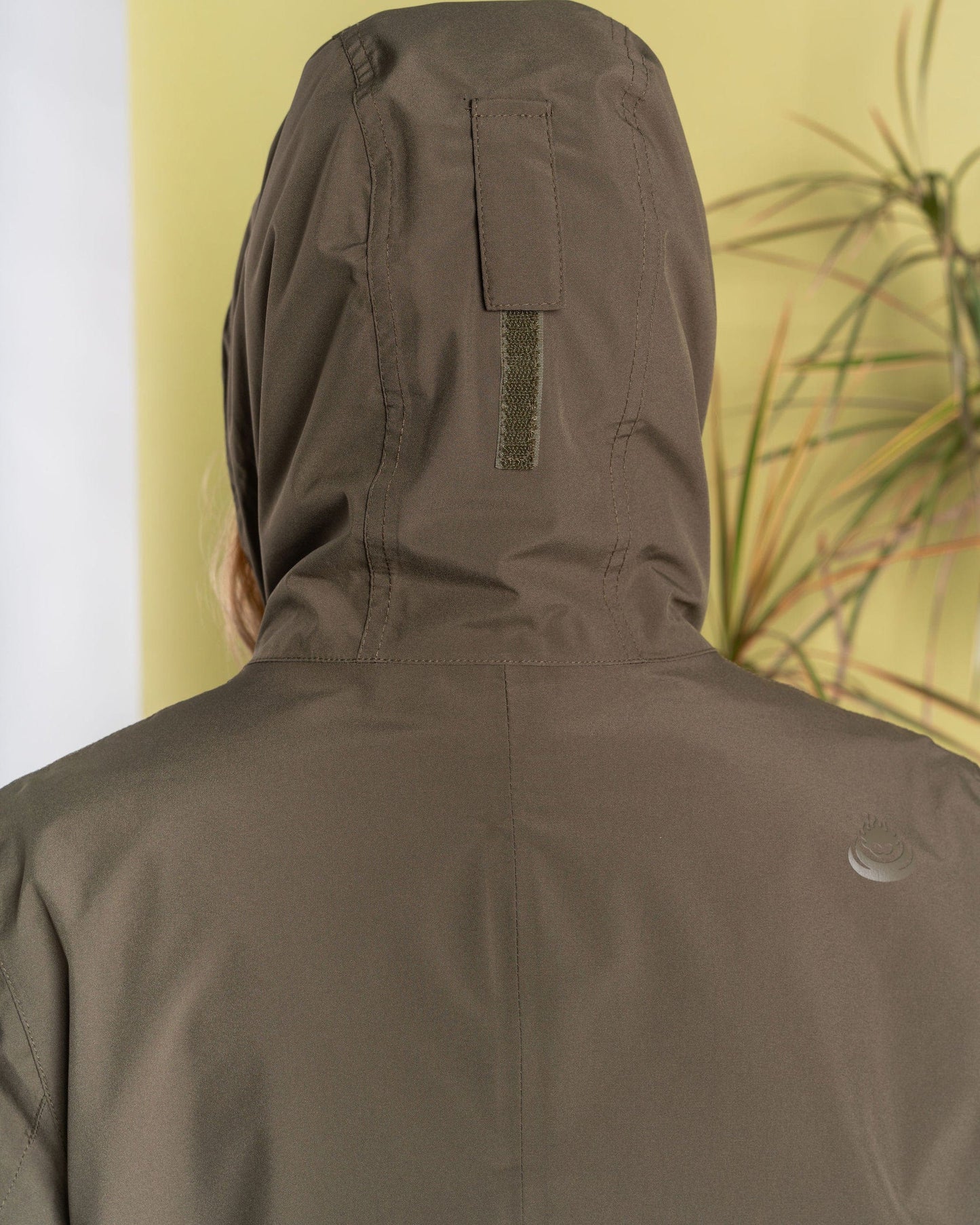 North West - Womens Waterproof Jacket - Green