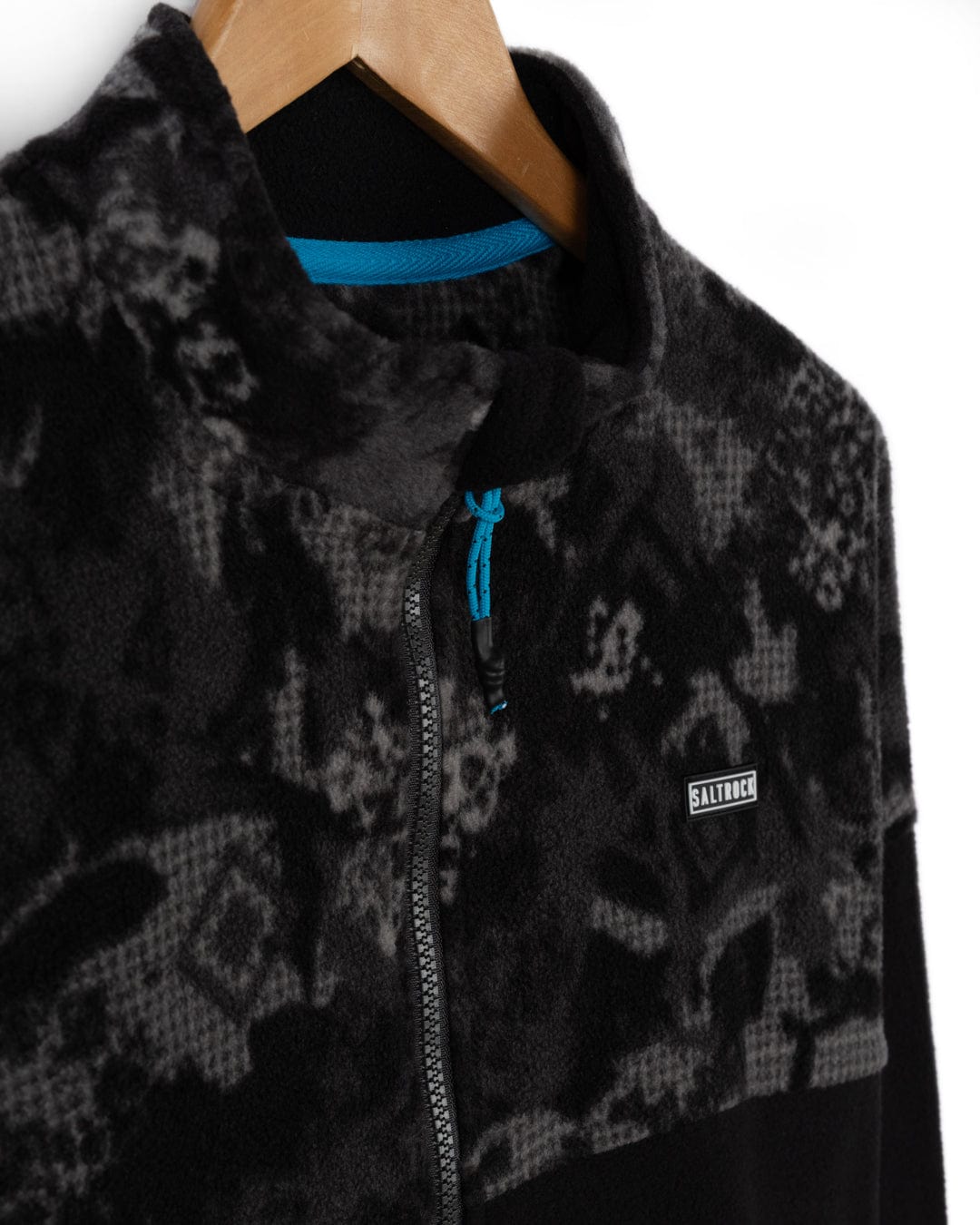 Theo Elemental - Mens 1/4 Neck Fleece - Black