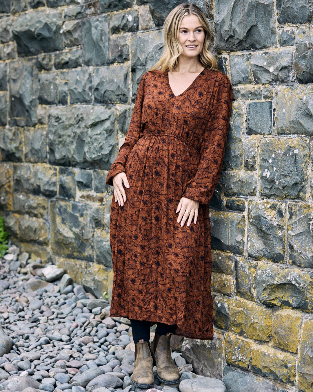 Lowry Midi Floral Dress Dark