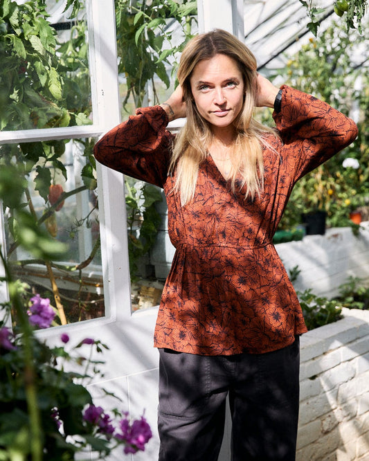 Lowry Top Womens Floral Print Top in Dark Orange