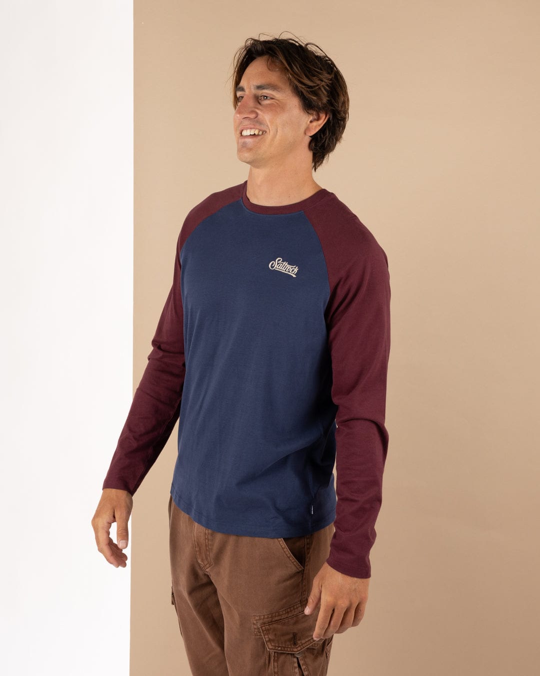 Pitcher Embroidery - Mens Raglan Long Sleeve T-Shirt - Dark Purple