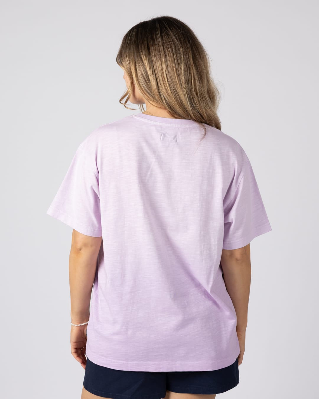 Sun Daze Womens Short Sleeve Tee in Light Purple