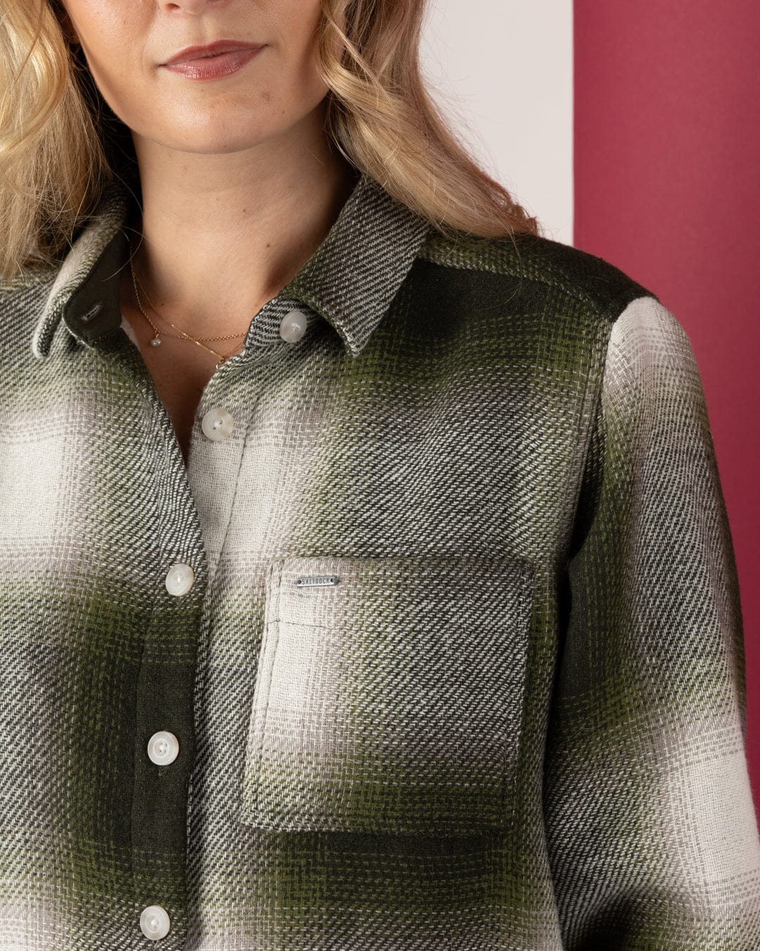 Delta - Womens Checked Shirt - Green/White