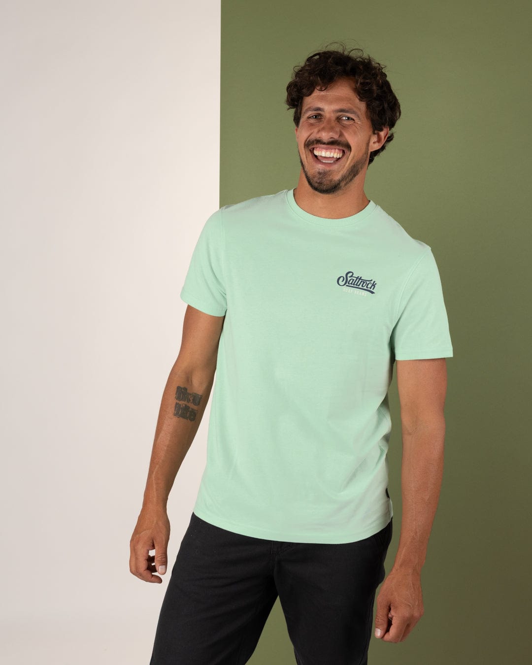 Pitcher - Mens Short Sleeve T-Shirt - Light Green