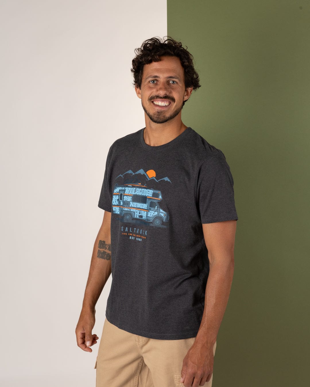 Motorhome - Mens Short Sleeve T-Shirt - Grey
