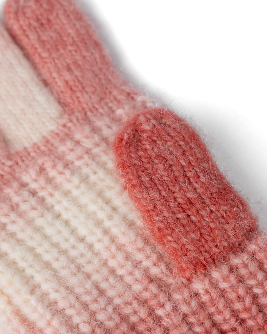 Alba Knitted Gloves in Pink