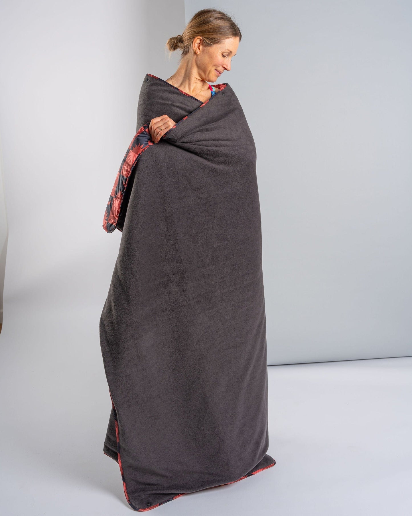 Equinox - Recycled Reversible Poncho - Orange/Grey