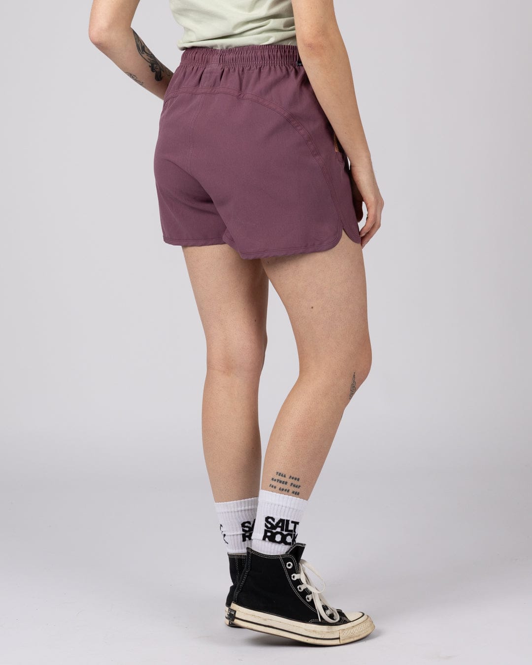 Copper Womens Walkshort in Dark Pink
