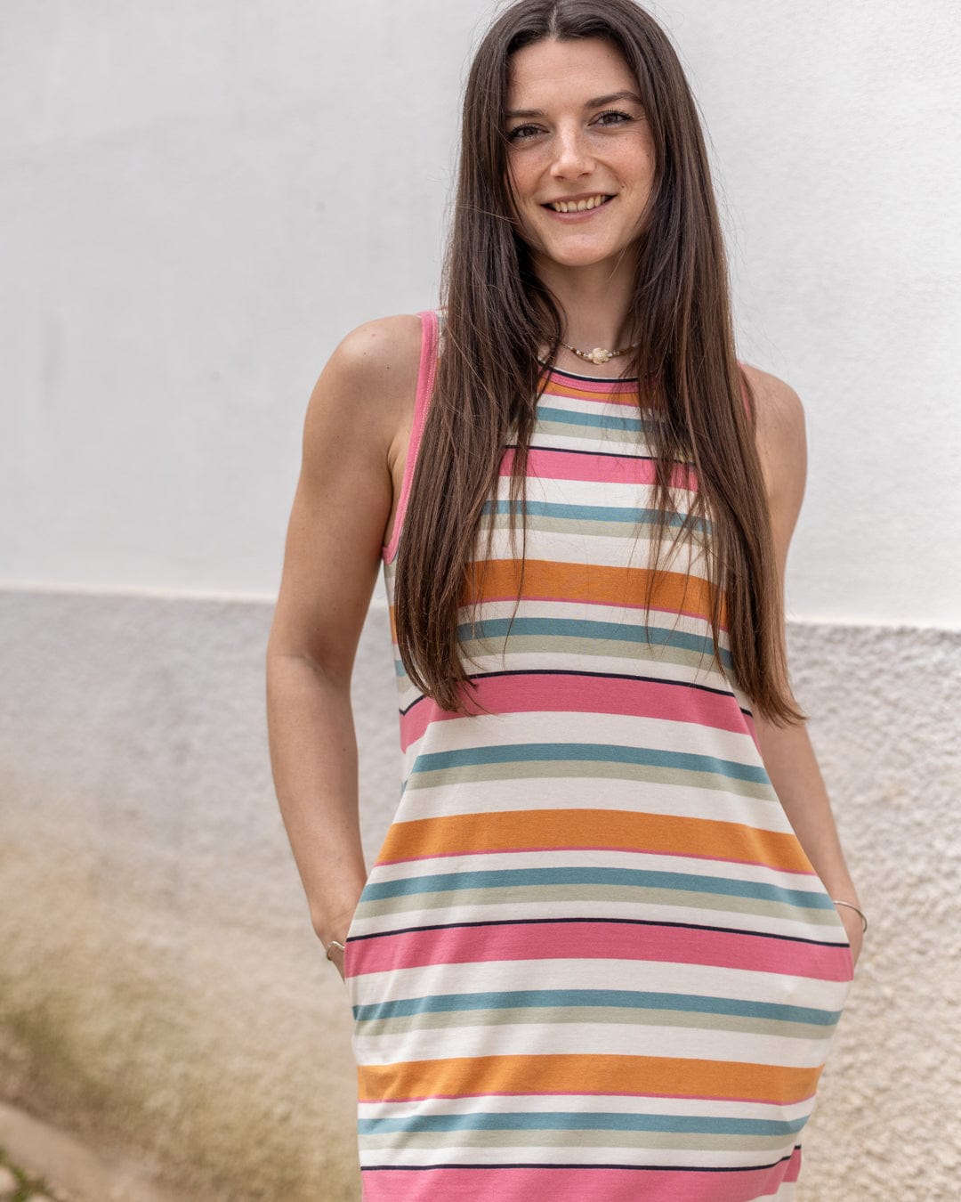 Junet Womens Midi Dress in Multi
