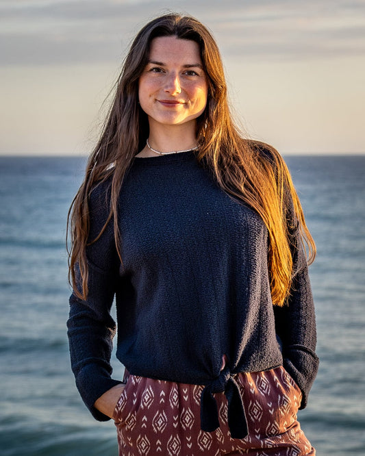 Beachtide  - Womens Knot Front Knit Jumper - Blue