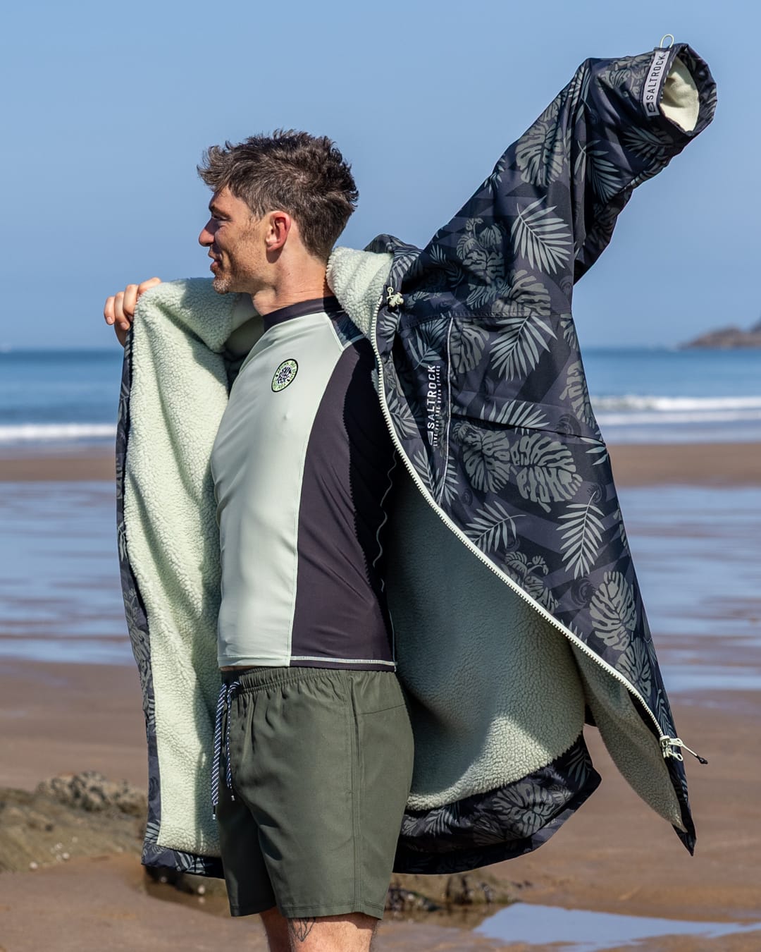 Warp Surf Changing Robe Dark Grey