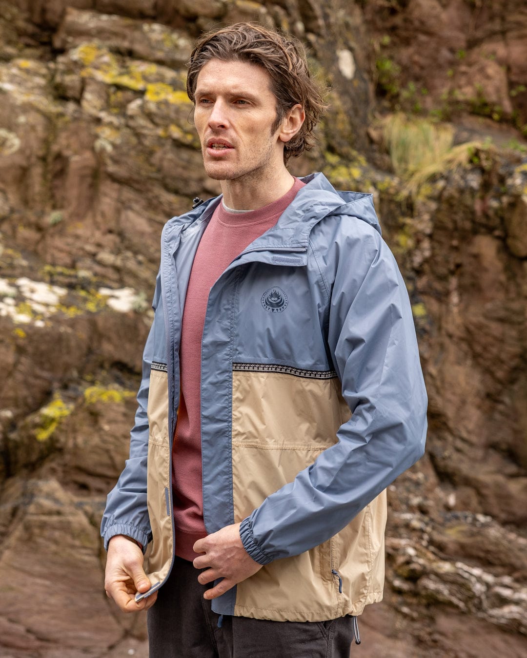 Rainer Tribal Mens Waterproof Packable Rain Jacket in Blue/Beige