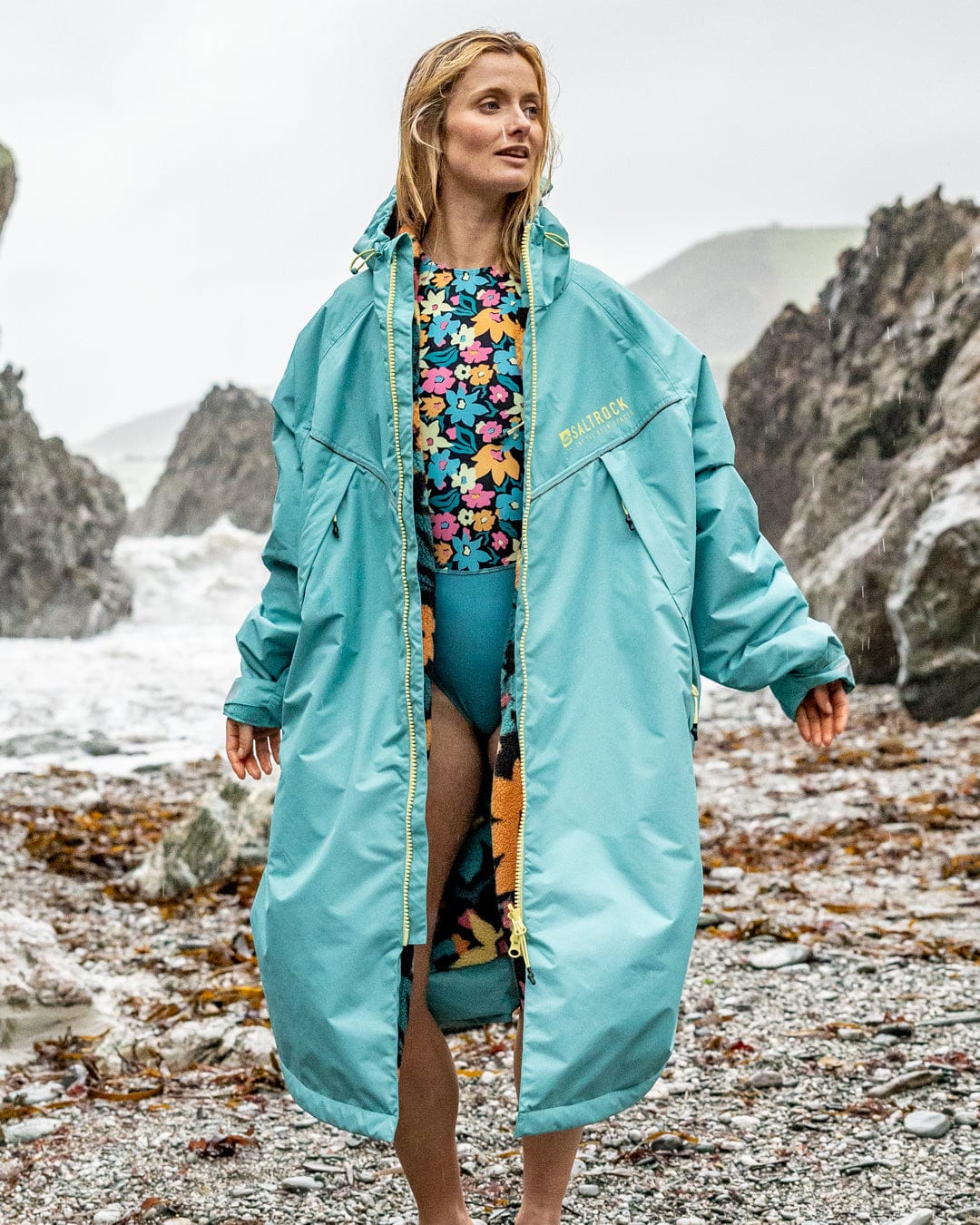 Holidaze Changing Robe Blue