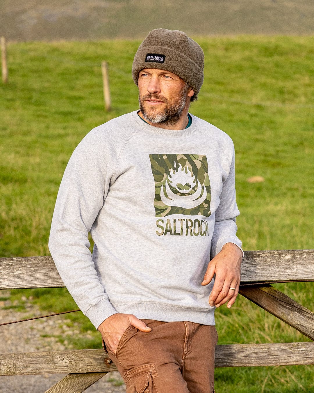 Camo Leaf Flame - Mens Sweat Shirt - Grey