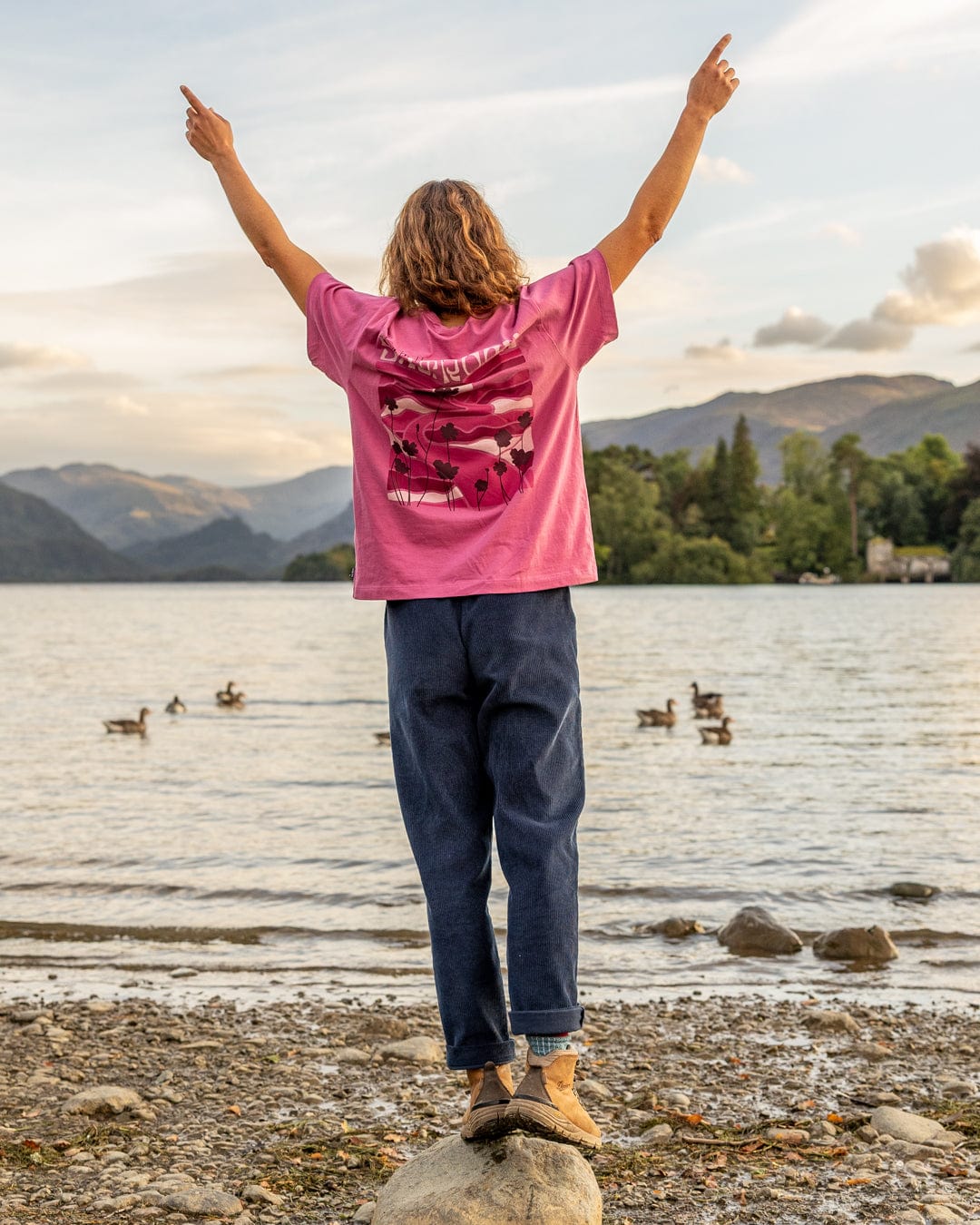 Vista - Womens Oversized Short Sleeve T-Shirt - Dark Pink