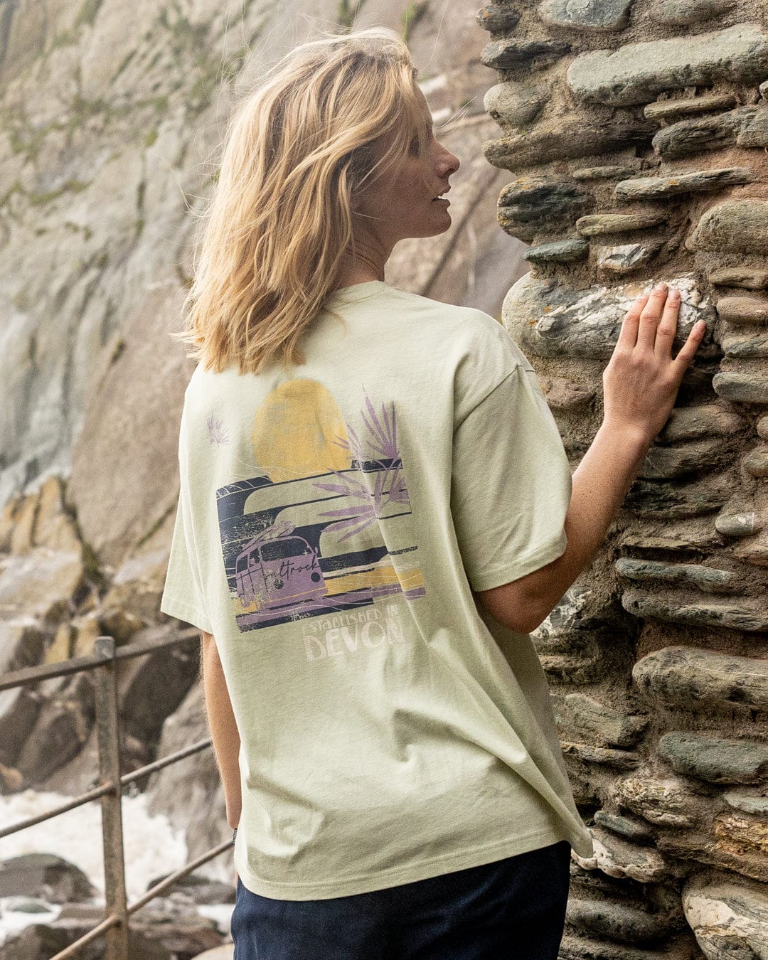 Poster Location Devon Womens Oversized Short Sleeve T-Shirt in Light Green