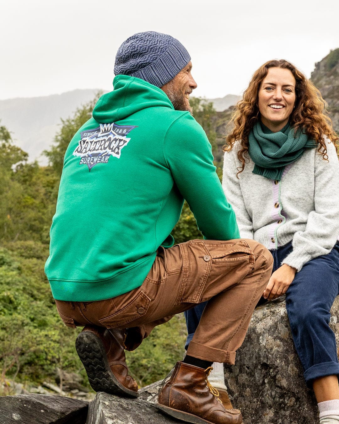 Heritage Shield - Mens Pop Hoodie - Green