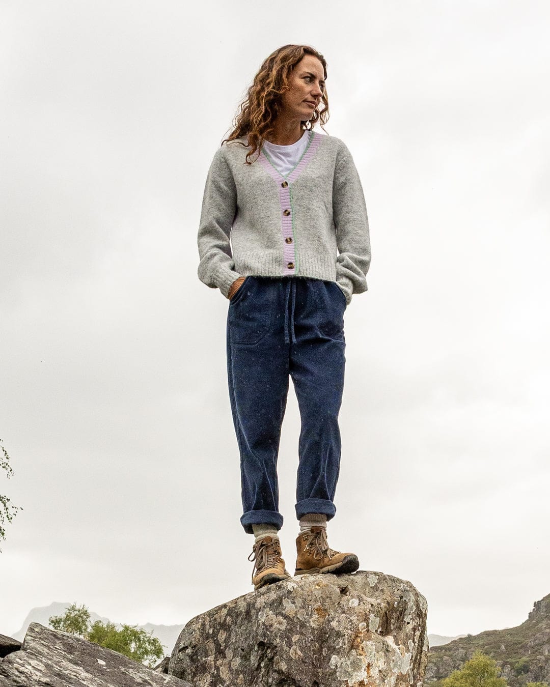 Artie - Womens Cardigan - Grey