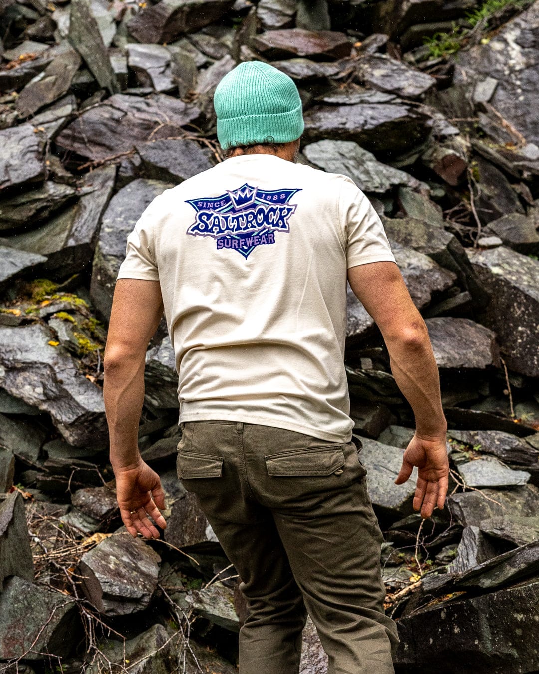 Heritage Shield - Mens Short Sleeve T-Shirt - Cream