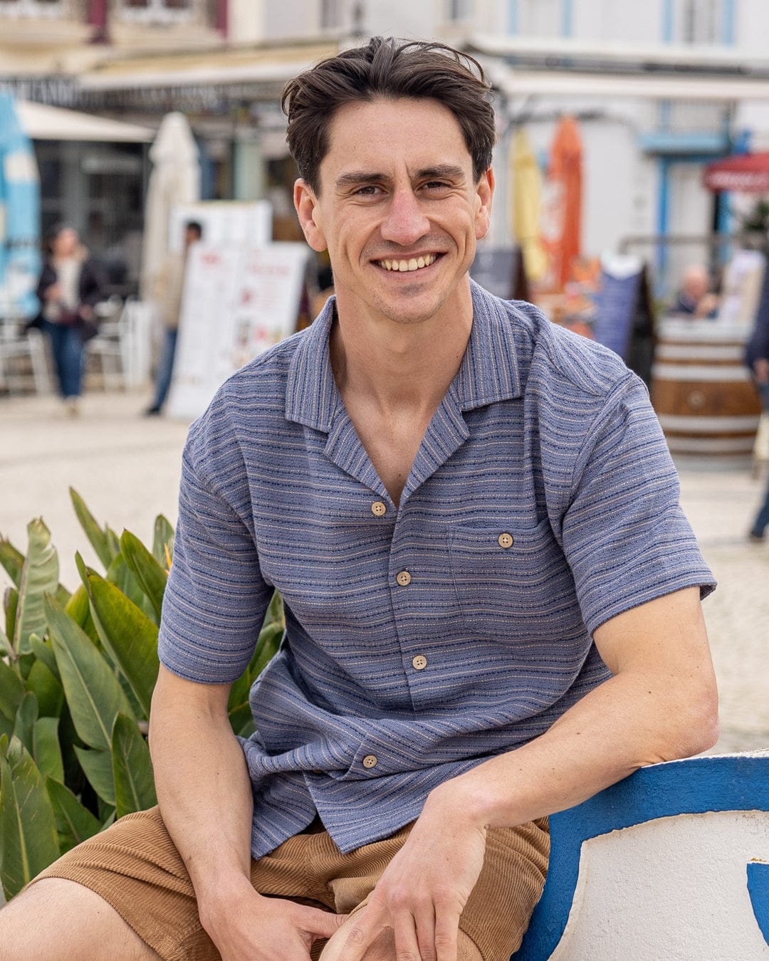 Resort Shirt Mens Short Sleeve Shirt in Blue