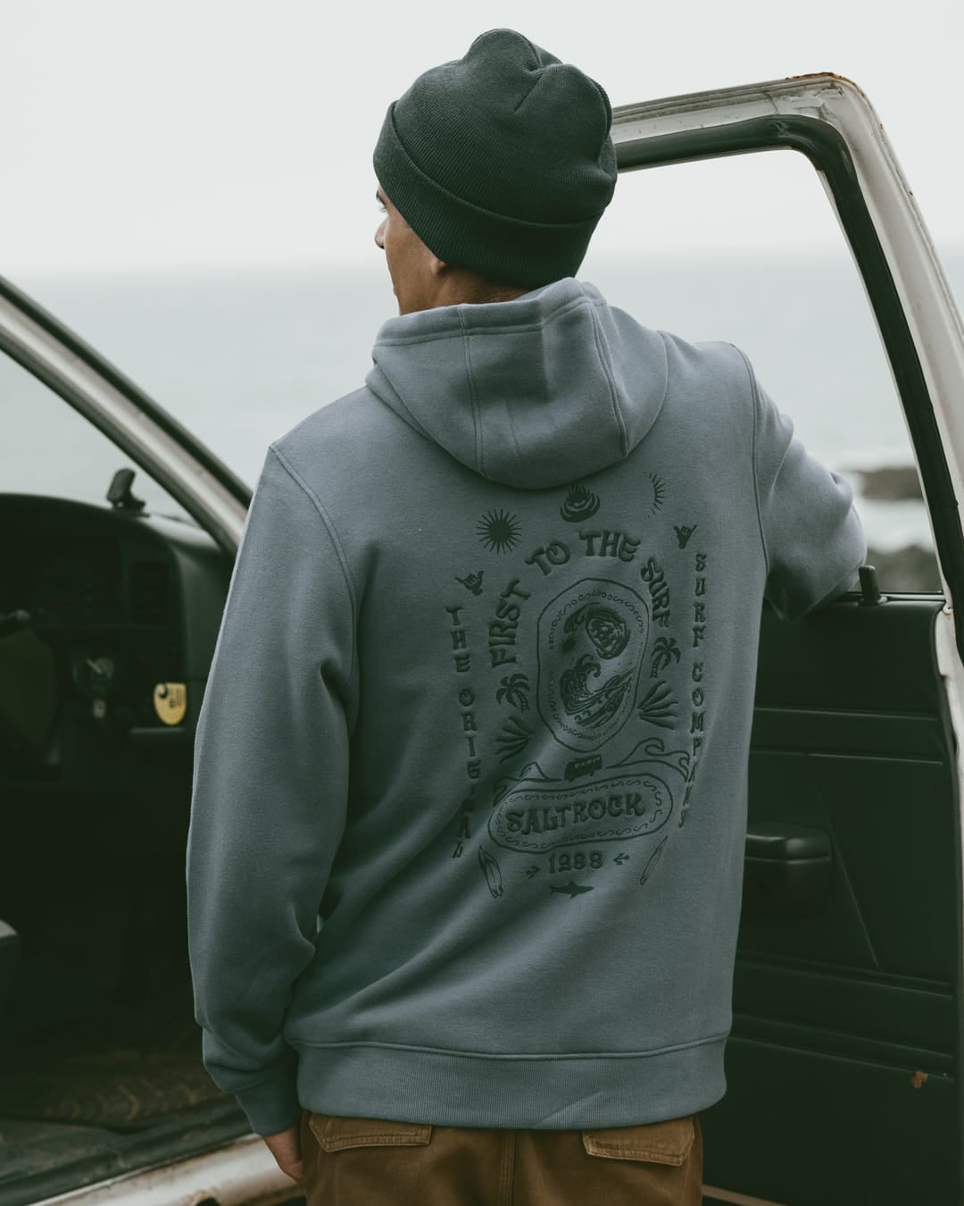 Cult Mens Pop Hoodie in Blue