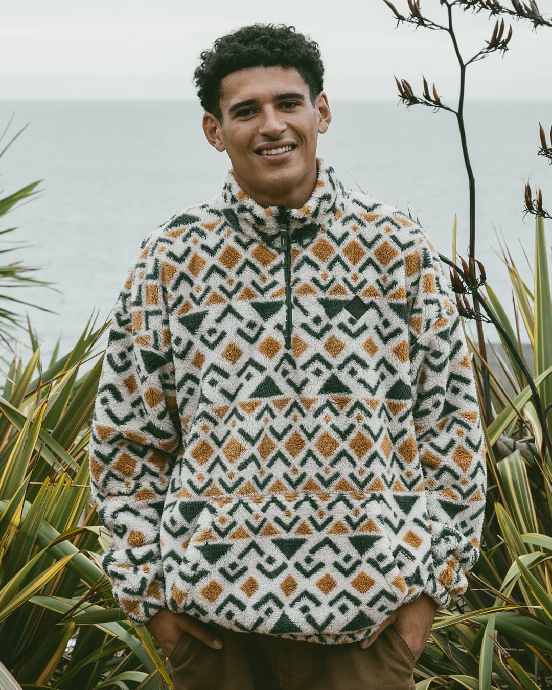 Noah Aztec Mens Oversized Teddy Fleece in Multi