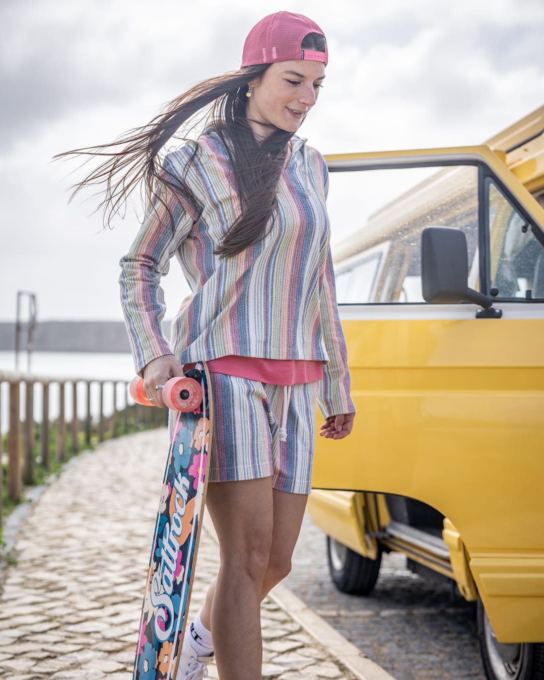 Delen Womens Short in Multicolour