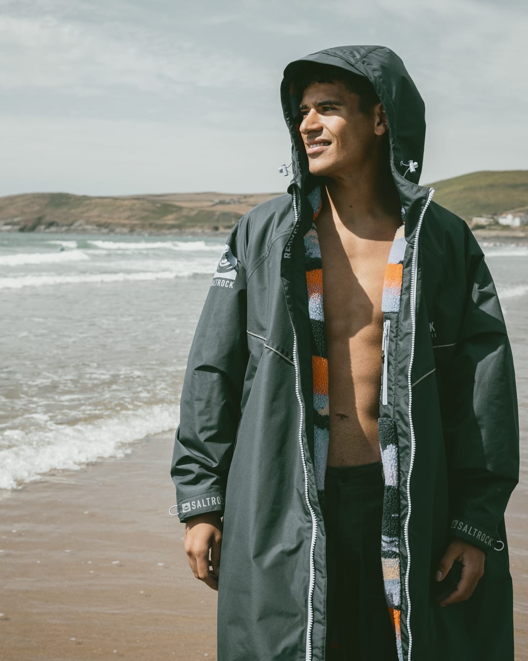 Mountain Haze Changing Robe in Blue