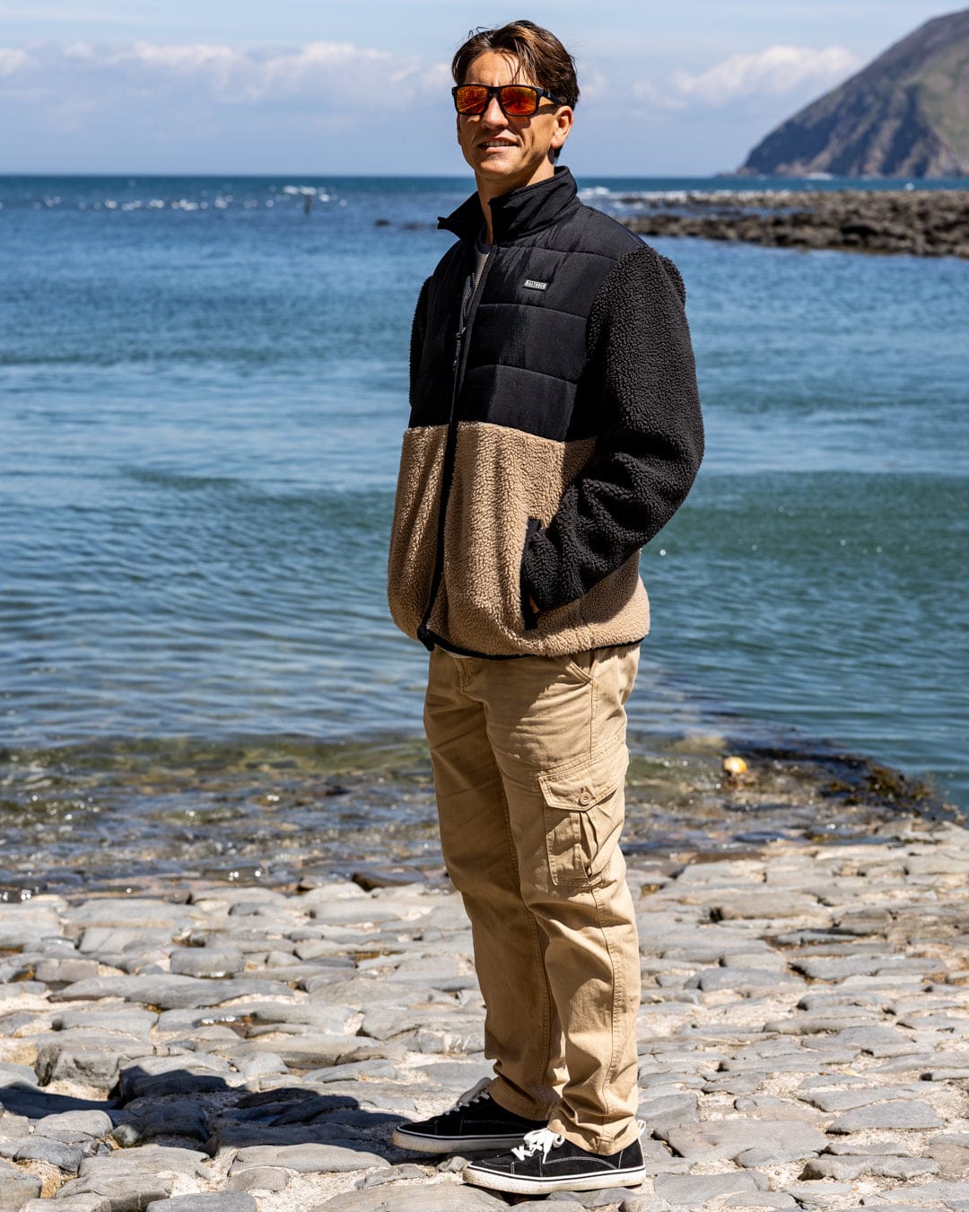 Rafe Mens Zip Fleece in Black/Beige