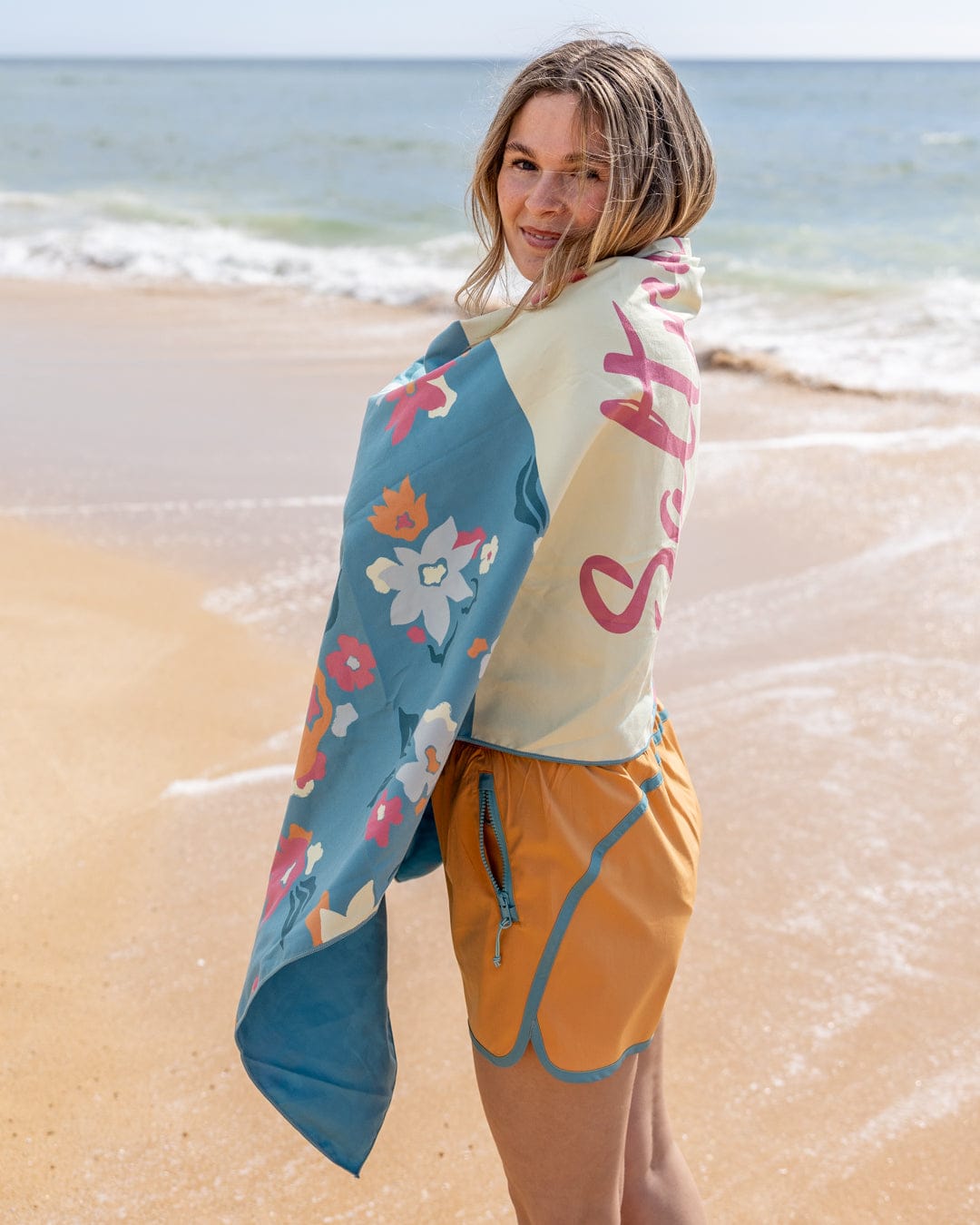 Surf Daze Microfibre Towel in Blue