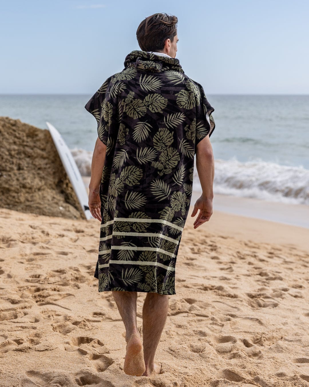 Warp Surf Changing Towel in Dark Grey