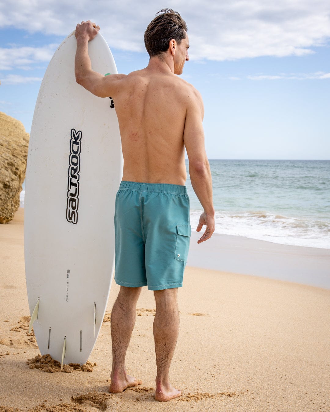 Pipeline 19 Mens Swimshort in Teal