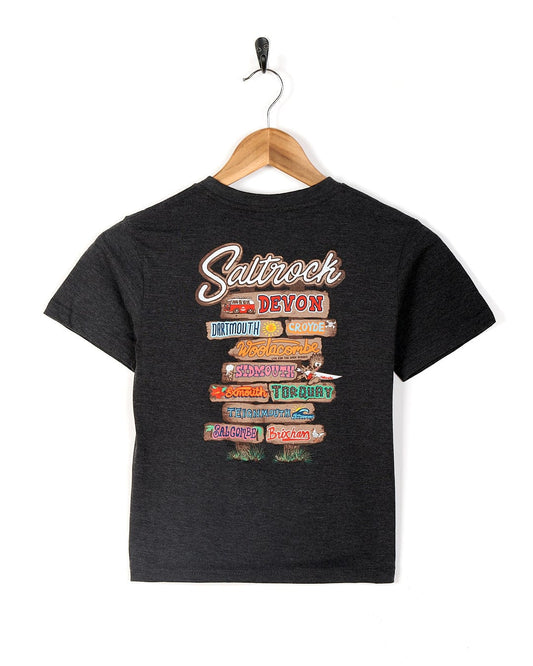 A Beach Signs Devon - Kids Short Sleeve T-Shirt - Dark Grey featuring the words "St. Louis" printed on it, made by Saltrock.