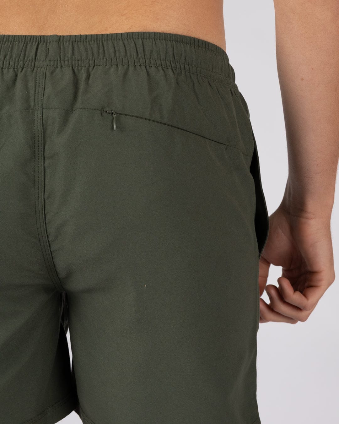 Putts Mens Swimshorts in Dark Green