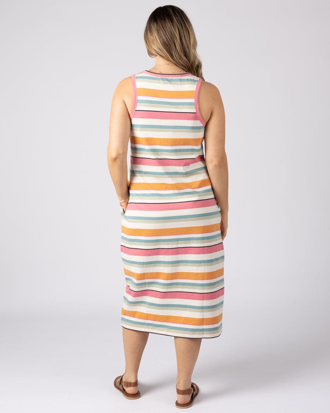 Junet Womens Midi Dress in Multi