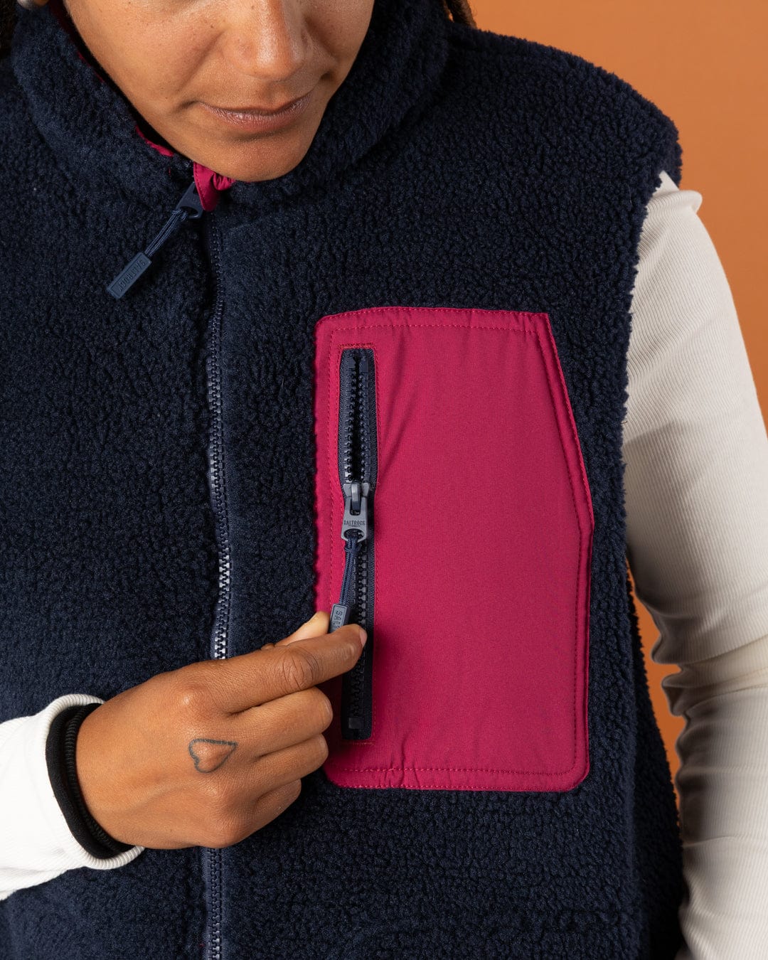 Astra Fleece - Womens Reversible Gilet - Blue/Pink