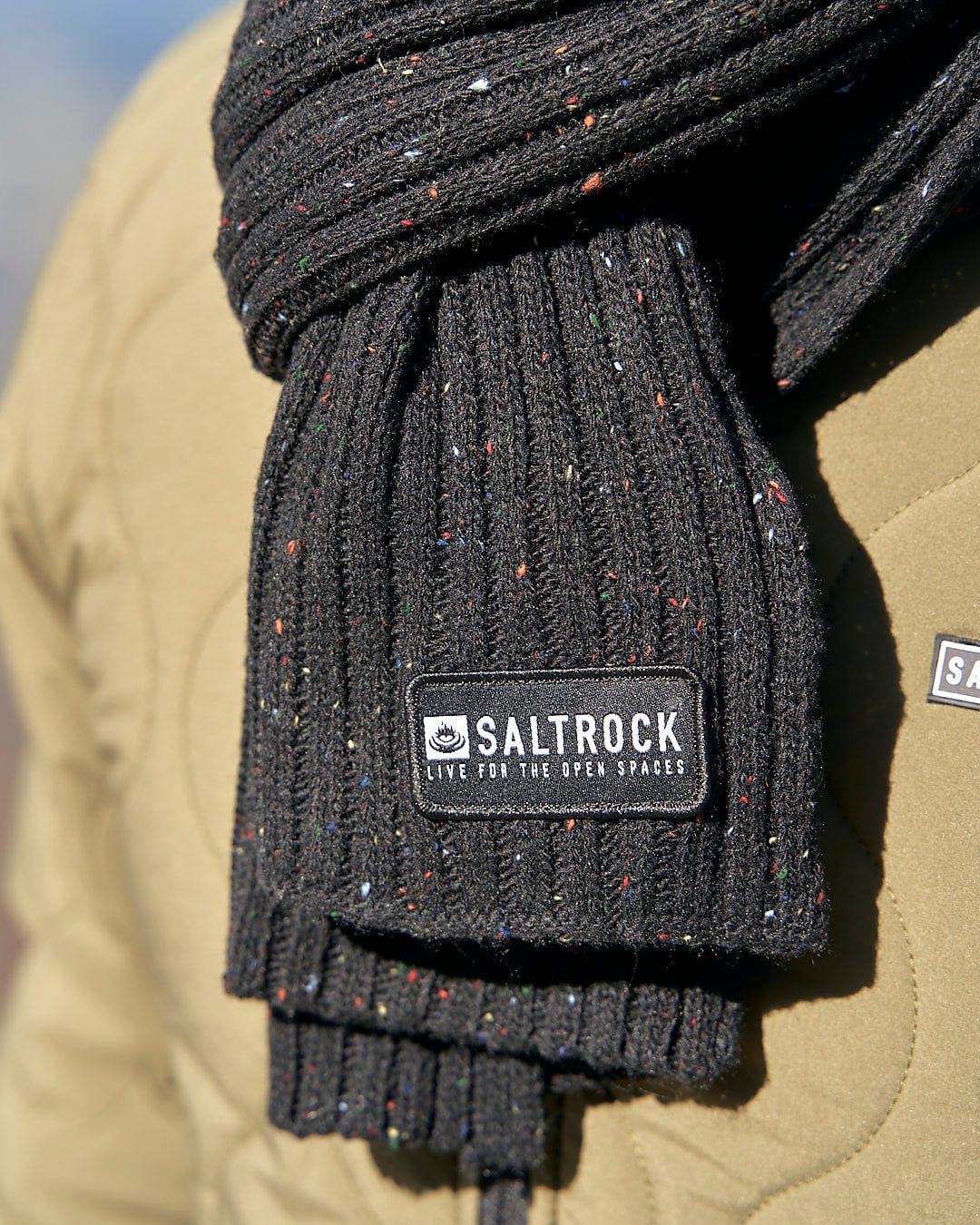 A stylish Saltrock Heritage - Scarf - Black.