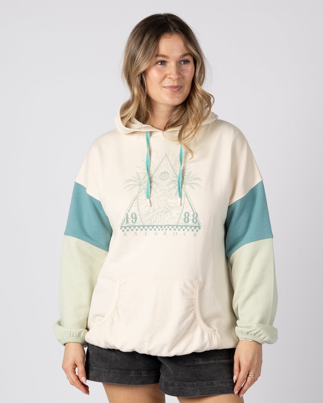 Free Wave  Womens Oversized Pop Hoodie in Cream