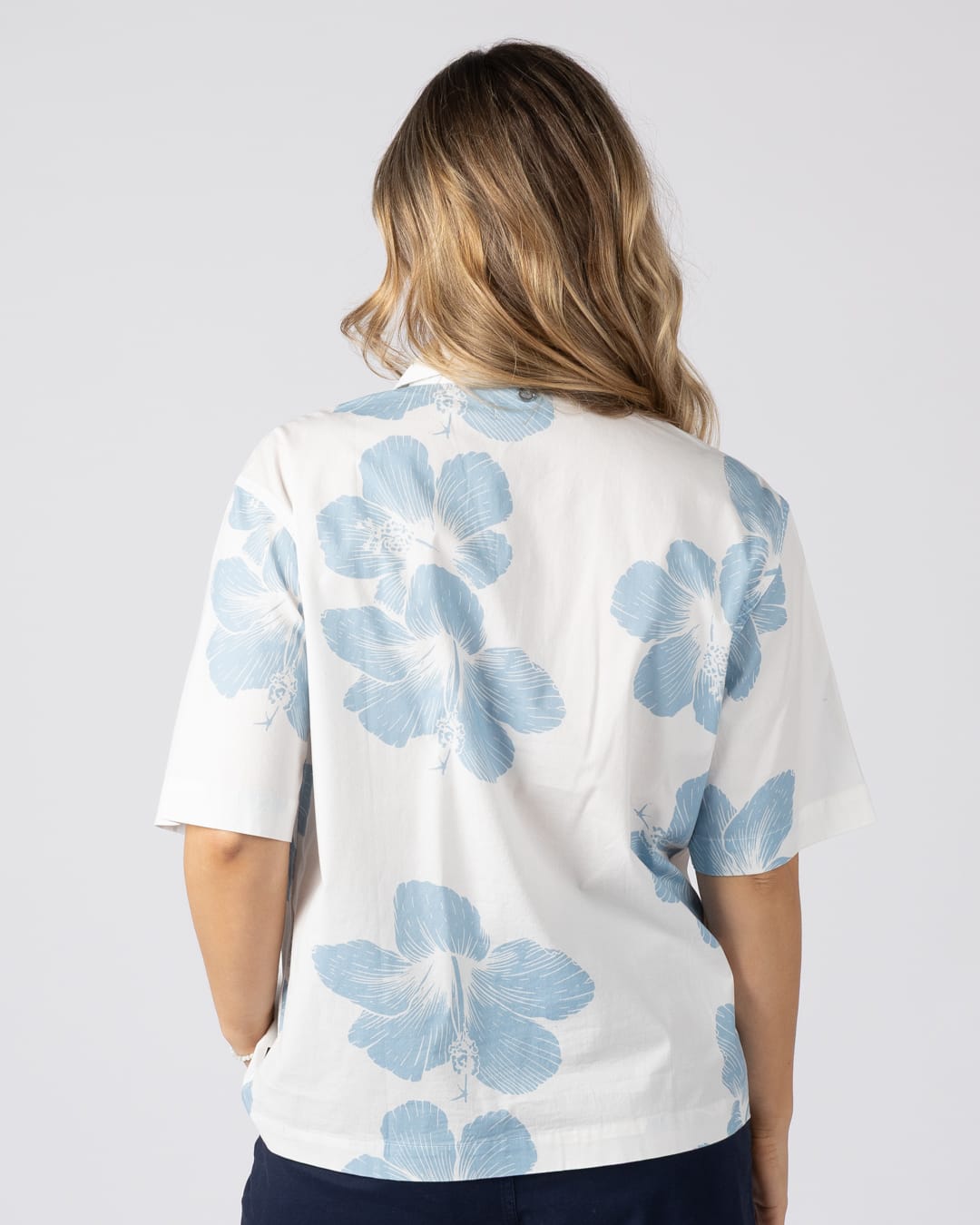 Mandaram Womens Short Sleeve Shirt in Cream