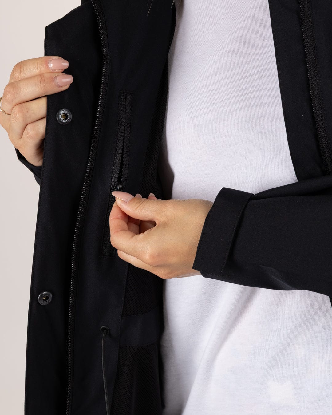North West - Womens Waterproof Jacket - Black