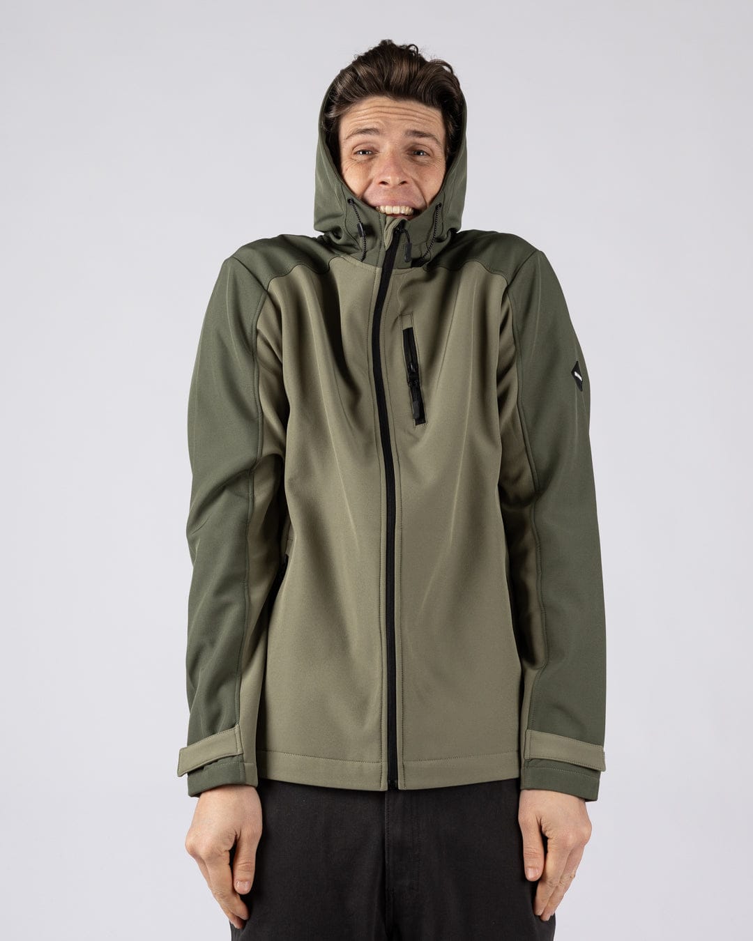 Munry - Mens Water Resistant Softshell Jacket - Dark Green