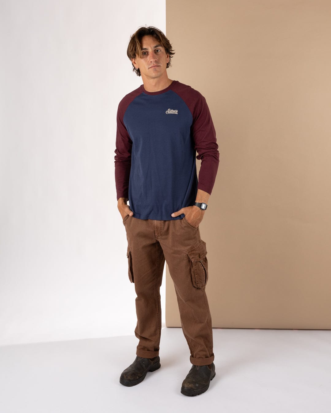 Pitcher Embroidery - Mens Raglan Long Sleeve T-Shirt - Dark Purple