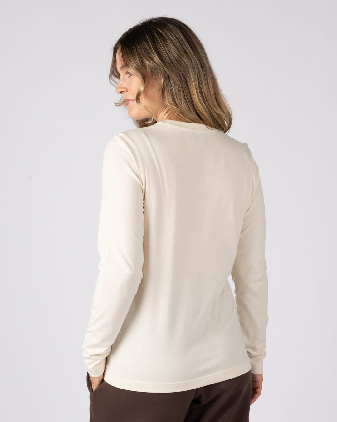 Essential Womens Long Sleeve T-Shirt in Cream