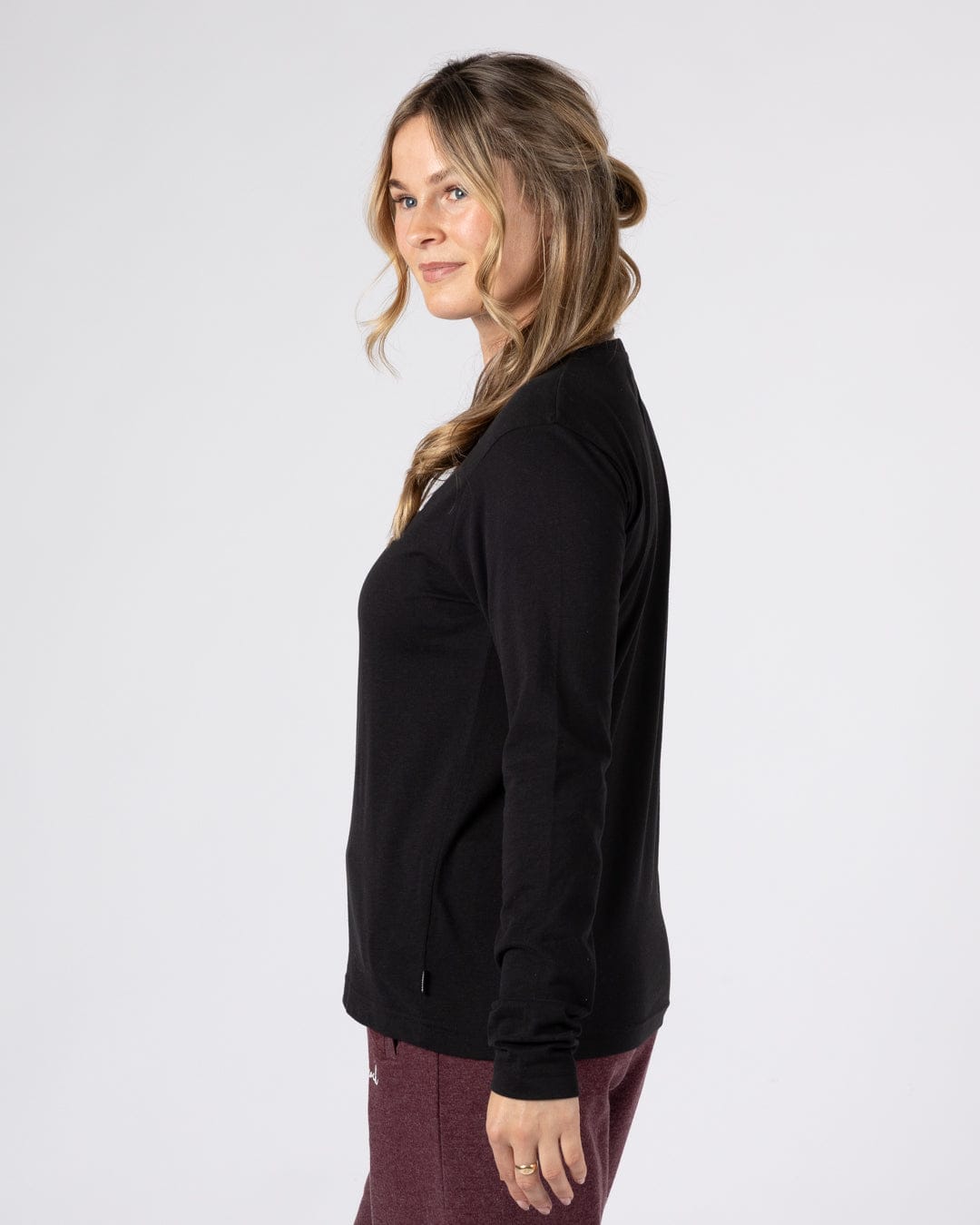 Velator - Womens Long Sleeve T-Shirt - Black