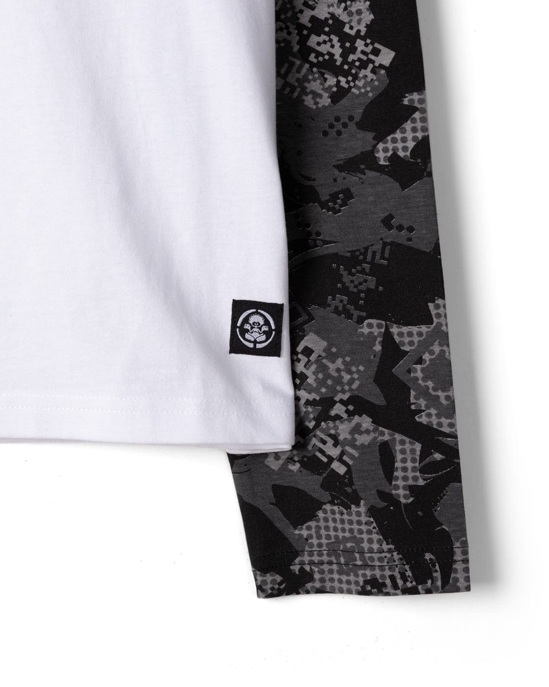 Digi Camo Raglan - Kids Long Sleeve T-Shirt - White/Black