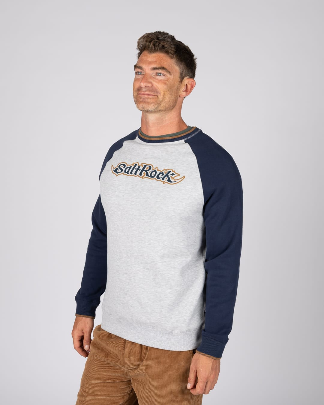 Heritage Mens Logo Raglan Classic Sweatshirt In Grey