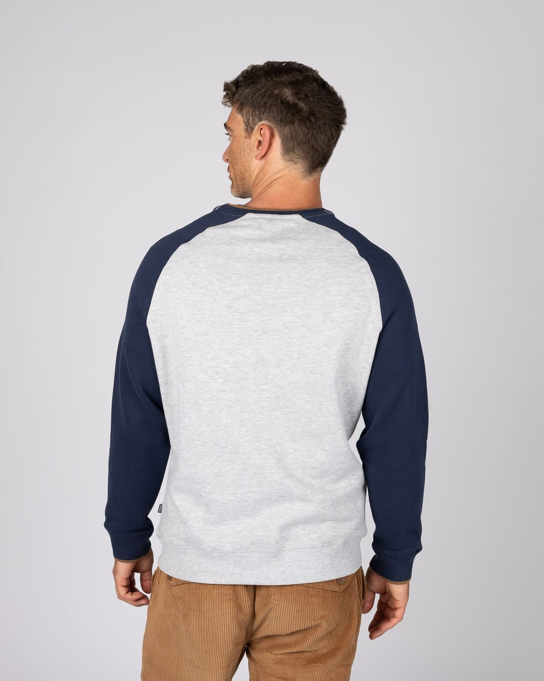 Heritage Mens Logo Raglan Classic Sweatshirt In Grey